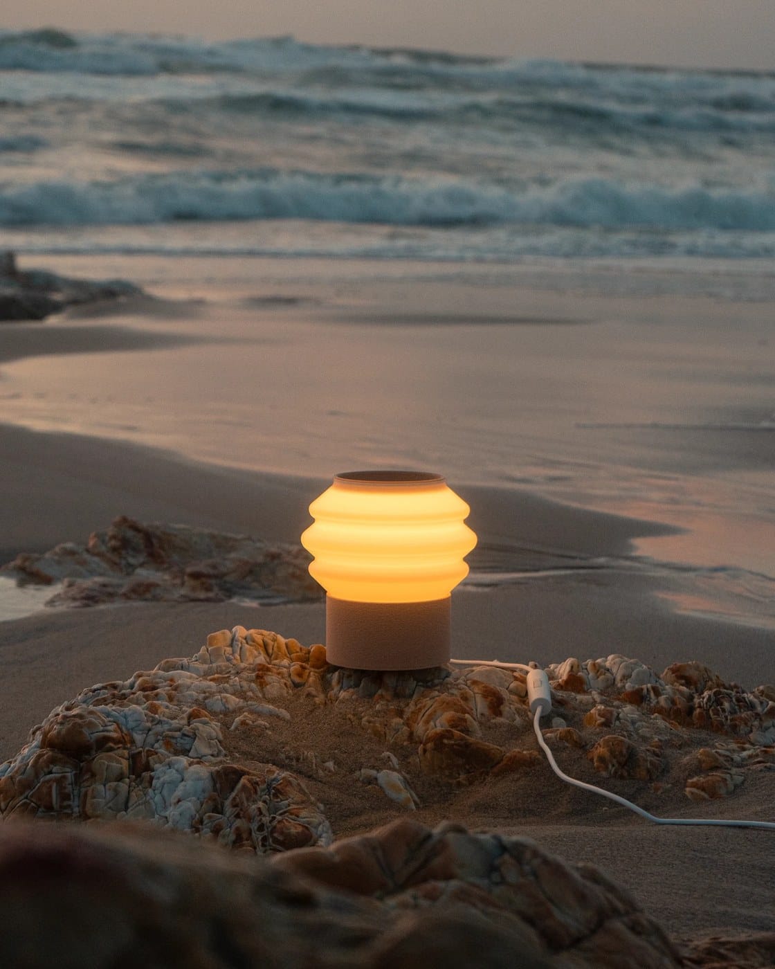Image 2: 3D printed lamp fuzzy base tray detail Teixeira Design Studio