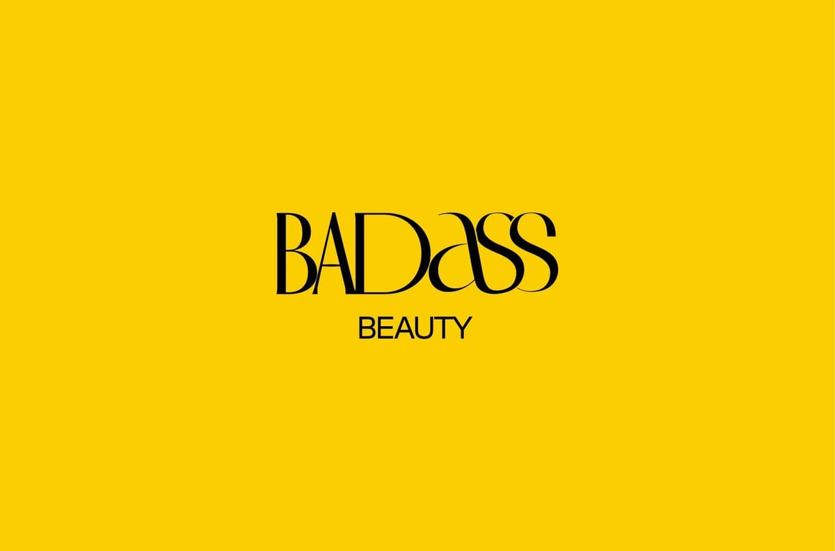 Badass Beauty: Khi sự "cool" đến từ kiểu dáng tối giản
