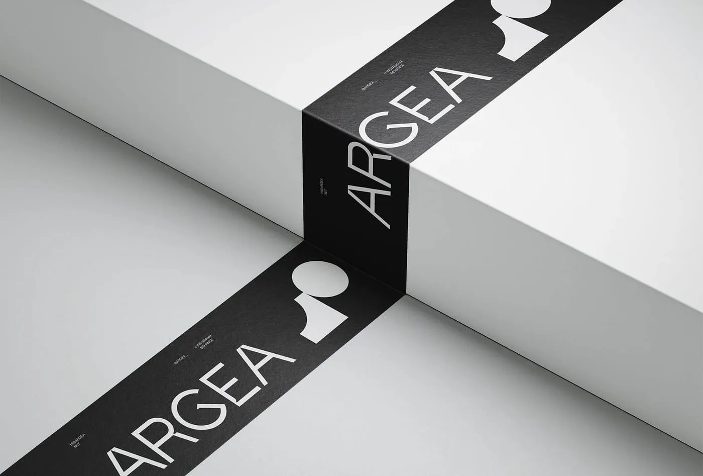 Vẻ đẹp của sự tối giản: Brand Identity Argea với hệ hình học đen trắng