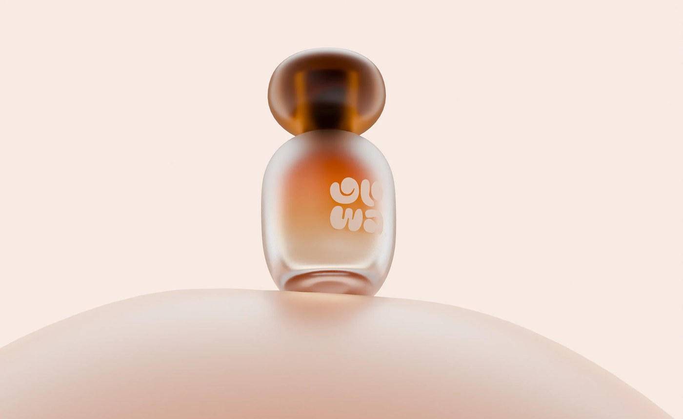 Image 7: GLOWA® Skincare Branding & context shot — packaging design by Creavora ®