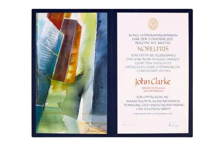 Nghệ thuật thiết kế và chế tác thủ công đầy tỉ mỉ của những tấm bằng giải Nobel Img01 - Nghệ thuật thiết kế và chế tác thủ công đầy tỉ mỉ của những tấm bằng giải Nobel