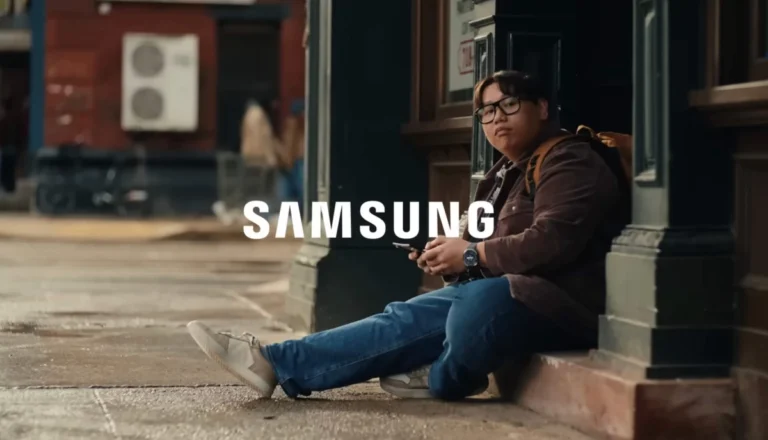 Cậu Bạn Thân Của Spider-Man - Jacob Batalon Bất Ngờ Xuất Hiện Trong Chiến Dịch Mới Của Samsung Cậu Bạn Thân Của Spider-Man - Jacob Batalon Bất Ngờ Xuất Hiện Trong Chiến Dịch Mới Của Samsung - Image 3: Jacob Batalon Joins Team Galaxy in Samsung's 'Spider-Man' Film