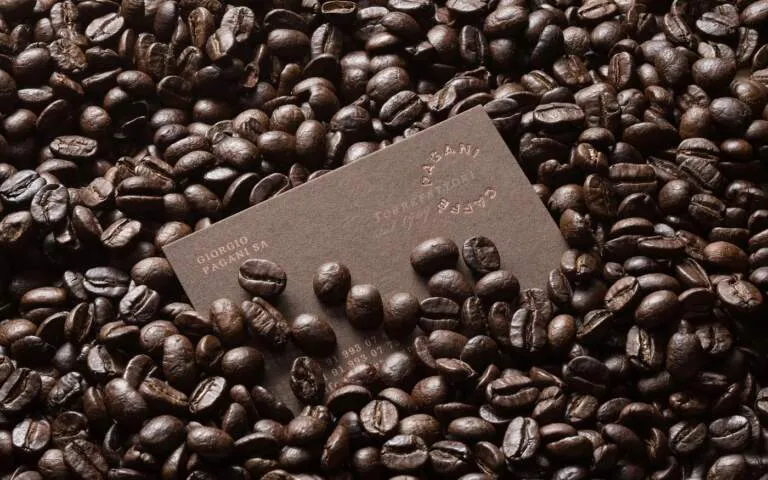 Caffè Pagani và thiết kế bao bì lấy cảm hứng từ máy rang cà phê của Pavel Emelyanov Img01 - Caffè Pagani và thiết kế bao bì lấy cảm hứng từ máy rang cà phê của Pavel Emelyanov
