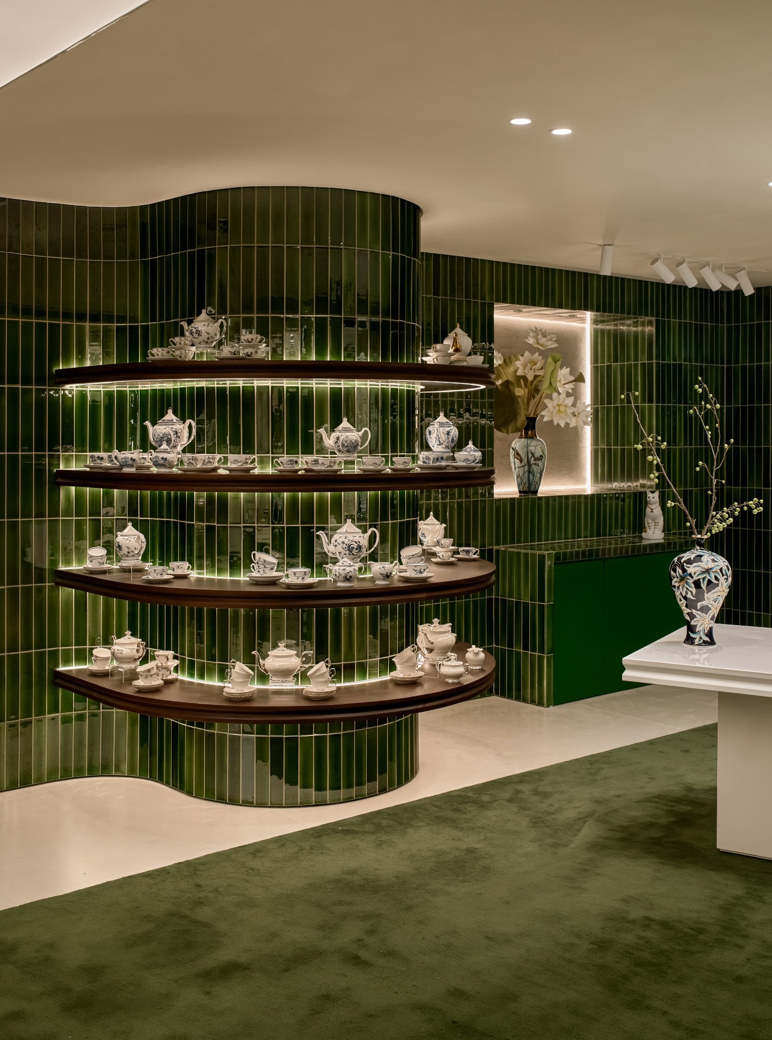 Minh Long’s 55-Year Evolution: From Traditional Retail to Lifestyle Brand Experience