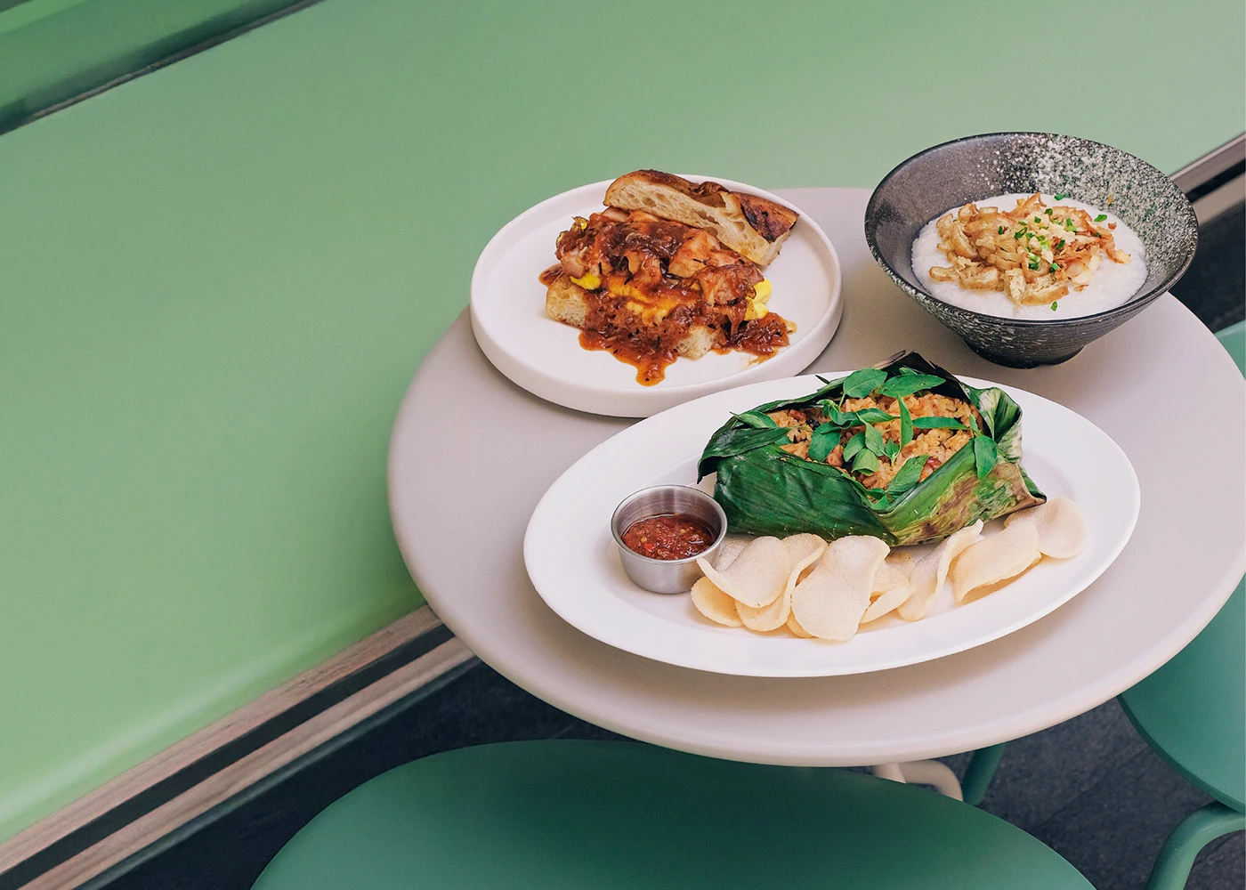 Image 4: Moos tableware and menu culinary presentation branding
