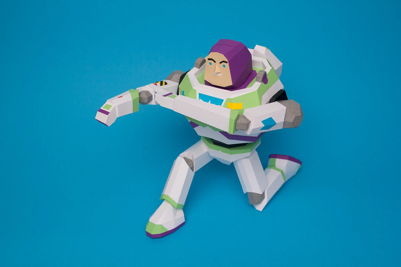 Image 11: toy story pixar Exhibition papercraft Zurg buzz lightyear disney lowpoly sculpture