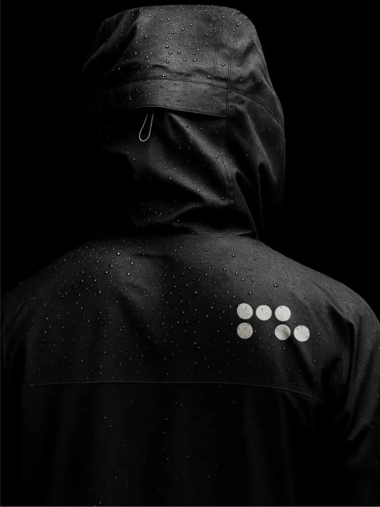 Img01 - Runlab: Technical Running Apparel and Modular Dot-Matrix Branding