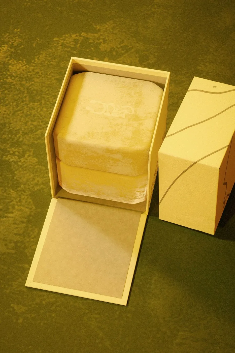 Img04 - Packaging Design for Drip Silver: Minimalist Structure Meets Organic Forms by Takt Studio