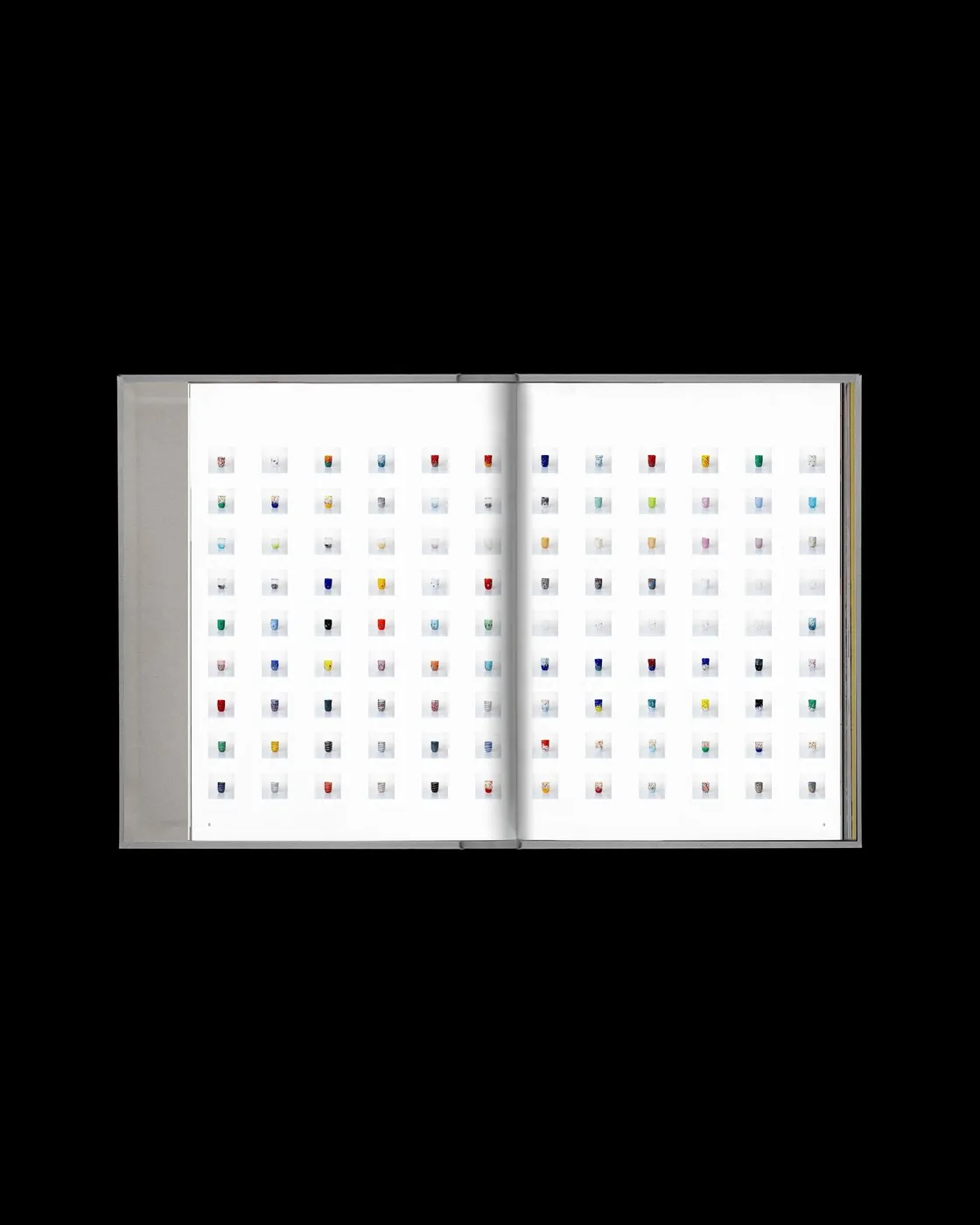Img07 - Xe Vero Catalogue: Framing Murano Glass Craftsmanship Through White Space