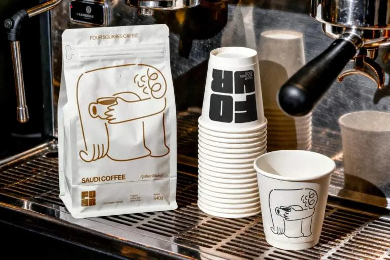 Four Squares Cafe: A Clever Brand Identity System by Studio Moara Img01 - Four Squares Cafe: A Clever Brand Identity System by Studio Moara