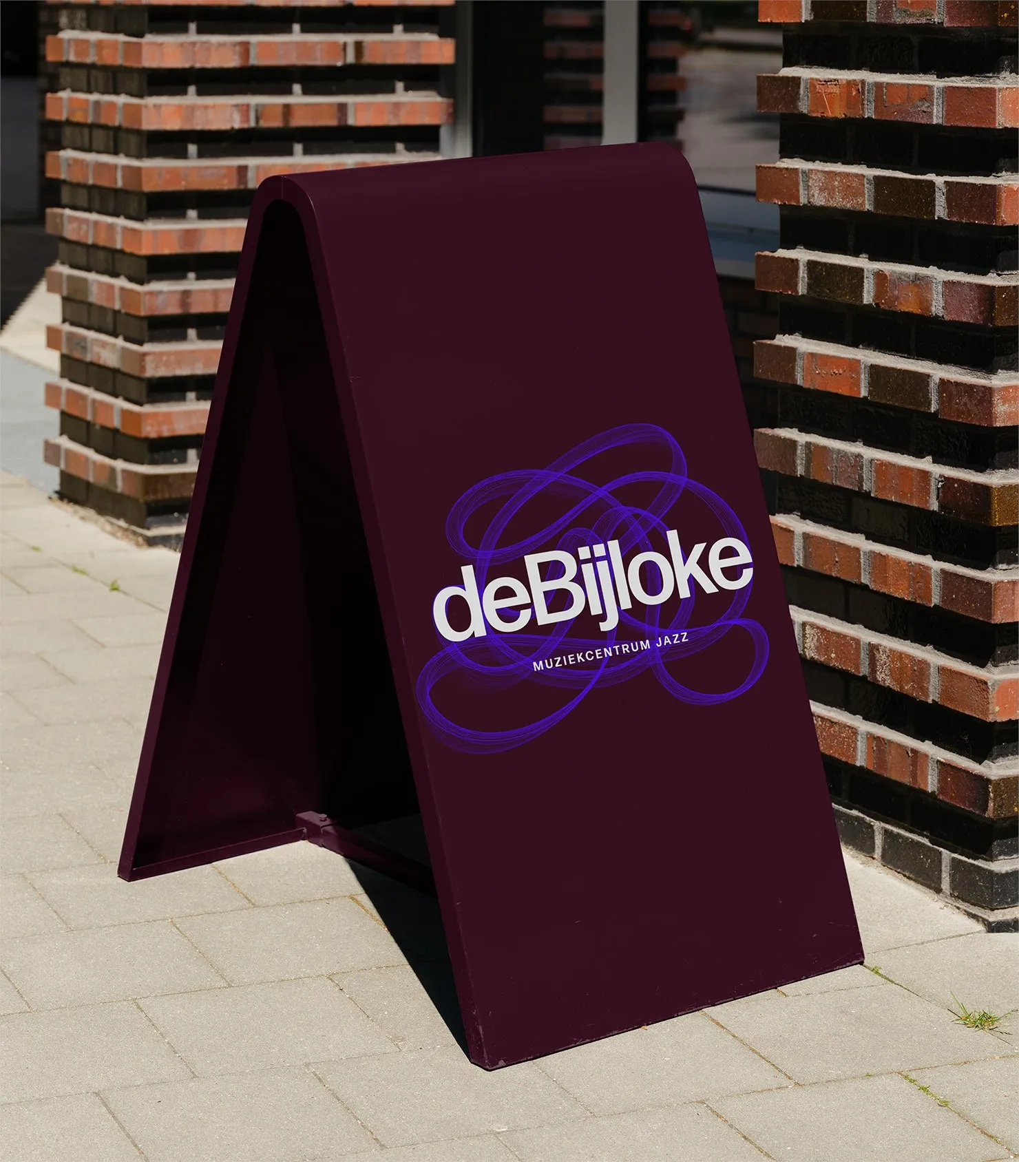 Img04 - Pentagram Redefines Brand Identity for De Bijloke with Dynamic Sound Waves